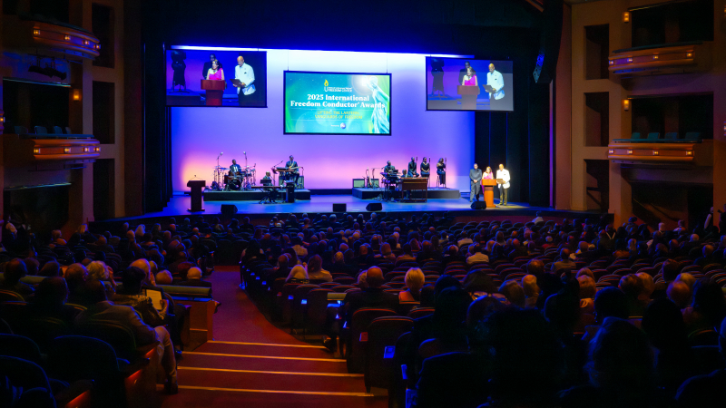 InternationalFreedomConductorAwards-PhilArmstrong-232