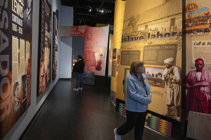 People checkout the Jubilation! exhibit, Home ownership symposium with Union Savings and Guardian Savings Bank, Hoxworth Blood Drive, Service Fair during the 21st annual King Legacy Celebration at the National Underground Railroad Freedom Center Monday January 19, 2026. Photos by Joseph Fuqua II